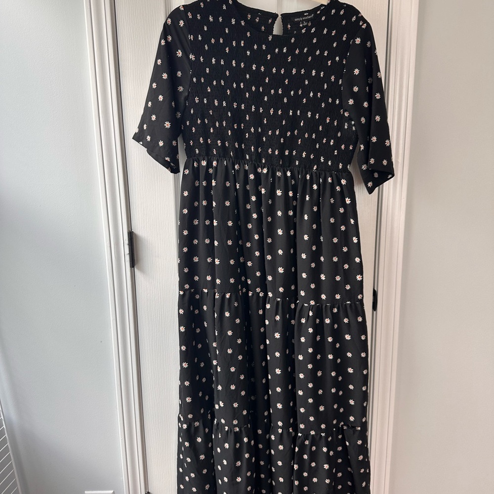 Simply Southern Black and White Ruffled Elbow Length Dress